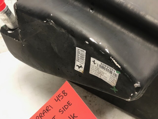 13 FERRARI 458 ITALIA OEM RIGHT FUEL TANK ASSEMBLY W/ DENT 276687 10-15