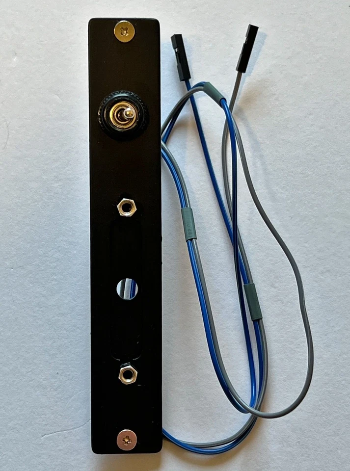 ✫ Amiga 2000 Switch Backplate DB23/25, cover plate 1 switch ON/OFF 50 cm cable - Image 2 of 3