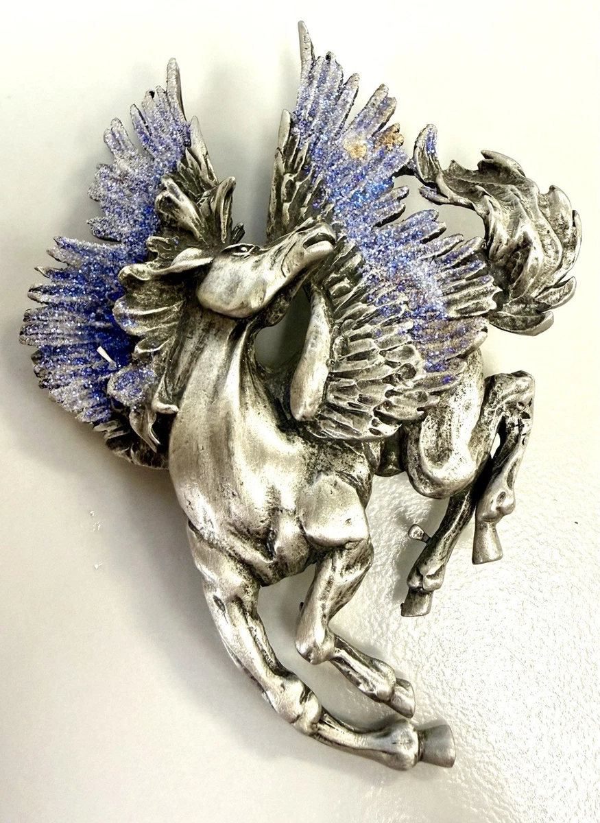 Pegasus Jewelry In Vintage Designer Costume Pins & Brooches for