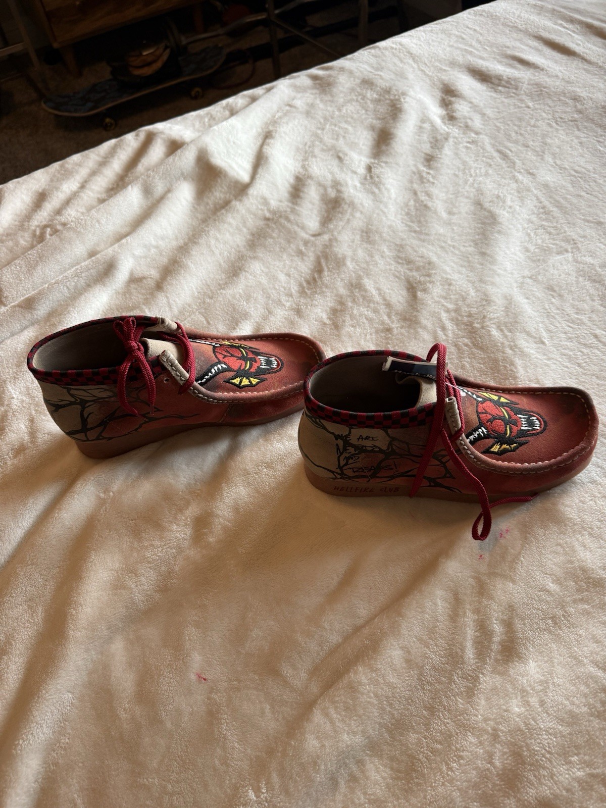 Stranger Things X Clark’s Men Vecna Chukka Boot Hellfire Club BNWT 10 Netflix image 4