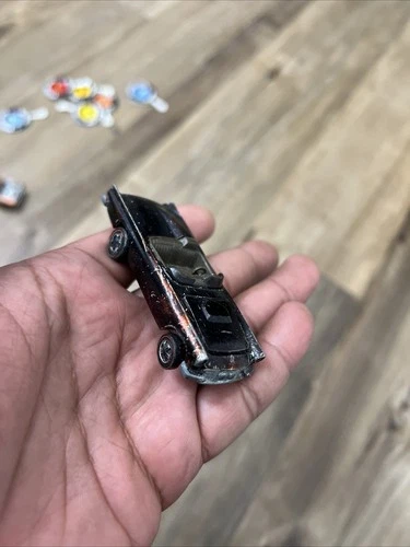 New Listing1968 Hot Wheels Redline Classic 57 T-Bird  USA