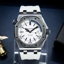 Audemars Piguet Royal Oak Offshore Diver the "Admiral" Blue Accent - Boutique Ed 2