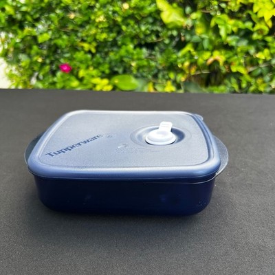 Tupperware Vent N Serve 2.5 Cup Microwave Reheatable Container Navy Blue 3385A-2