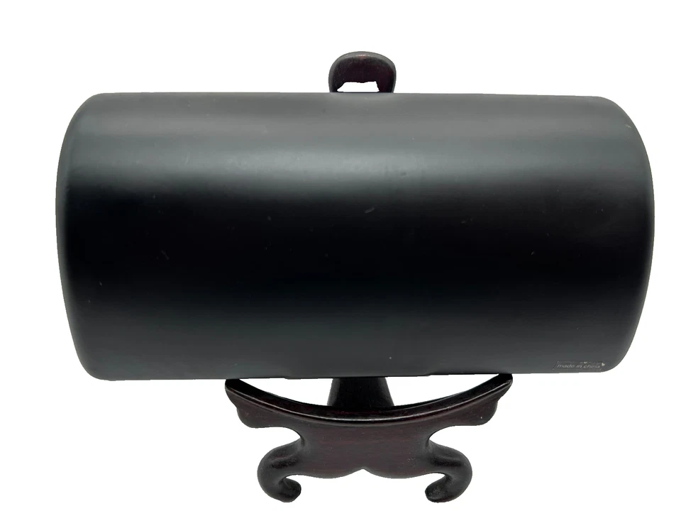 Estuche rígido para gafas de sol Hugo Boss Foto 2 de 4