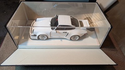 1:18 Runner Porsche 911 KS-R Weiß Limited Edition Nr. 11/66