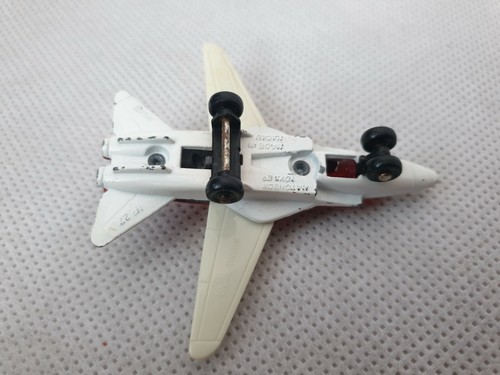 VINTAGE MATCHBOX SERIES 75, No.27 SWING WING RED & WHITE PLANE 1981 - Picture 8 of 12