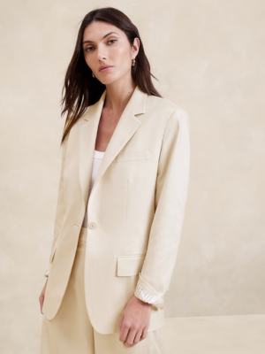 Banana Republic Sz 4 $250 Carmel Relaxed Blazer, Cream White Banana Republic Sz 4 $250 Carmel Relaxed Blazer, Cream White