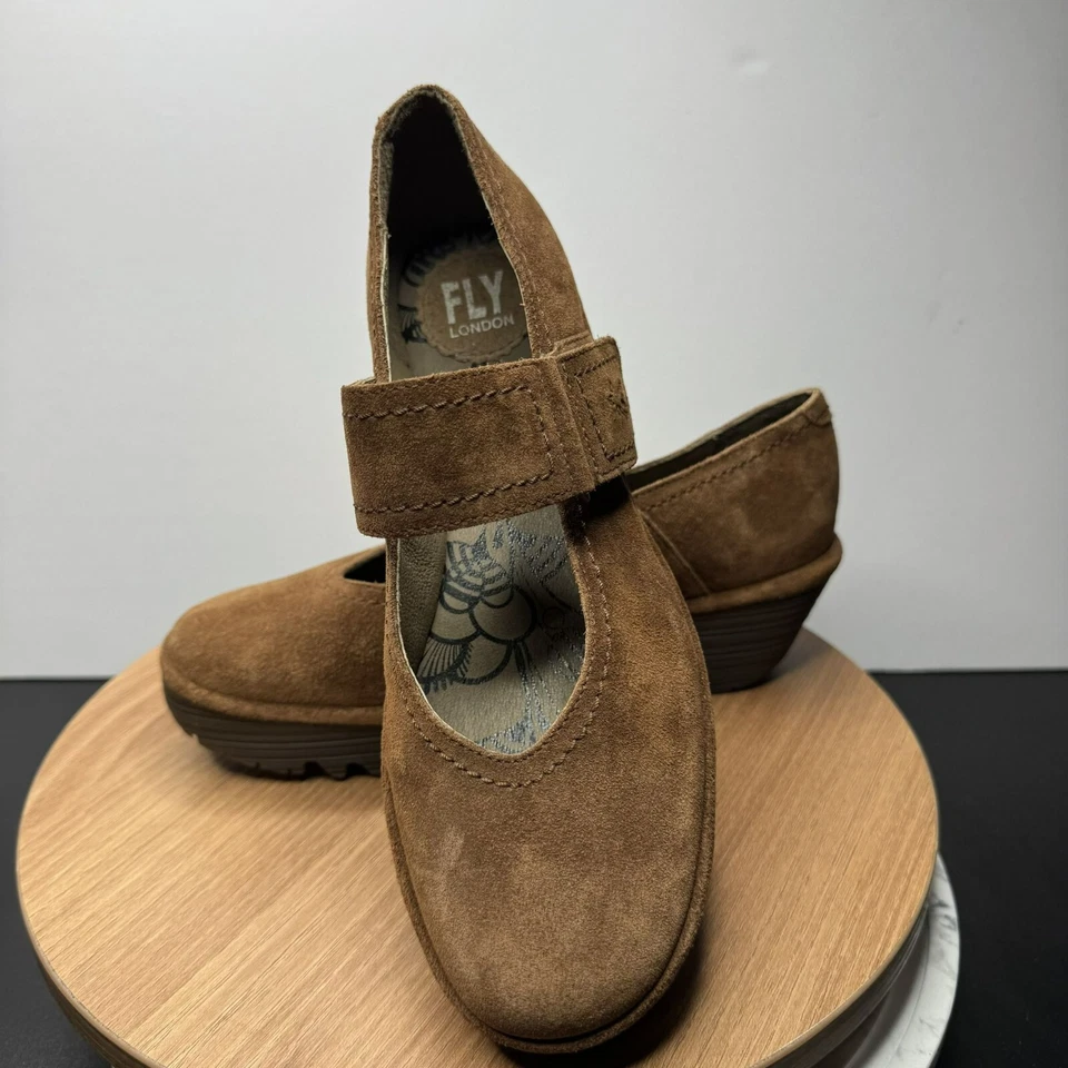 Fly London Brown Suede Mary Jane Wedge Shoe Size 38 7.5 EUC Casual Comfort Heels - Image 2 of 4