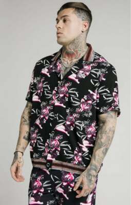 SikSilk Herren Black & Tropics Bowling Shirt Medium