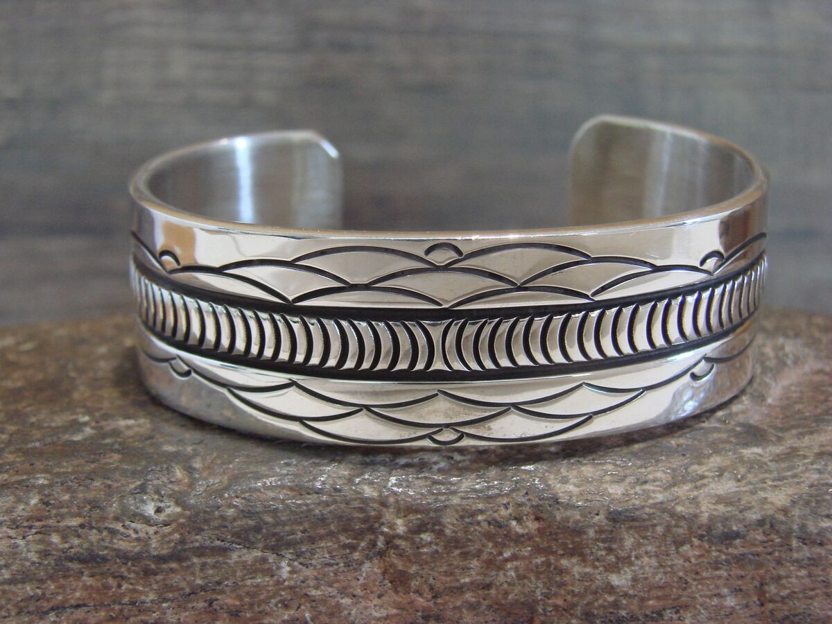 Impressive Vintage Native American Navajo Sterling Silver Handstamped Solid Bracelet Impressive Vintage Native American Navajo Sterling Silver Handstamped Solid Bracelet