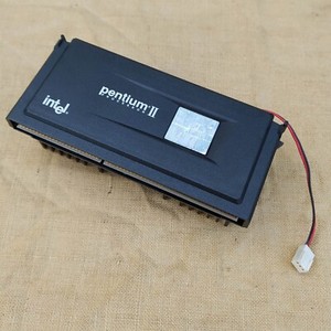 Prozessor CPU INTEL PENTIUM II mit Kühler 266Mhz & 512KB Cache Computer