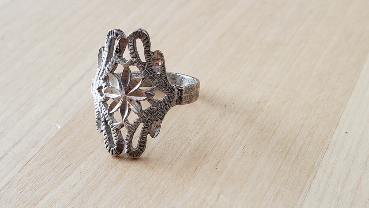 w*u様 【美品】Needles Ring Silver 925 サイズ19号 美品】Needles Ring Silver 925 サイズ19号 - メルカリ