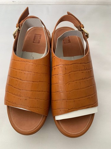 FitFlop Eloise hellbraune Ledersandalen Kroko-Riemen Größe 5
