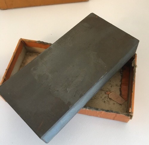 *VINTAGE* CARBORUNDUM #118 - SMALL - ORIGINAL BOX - Razor Hone Sharpening Stone - Picture 9 of 12