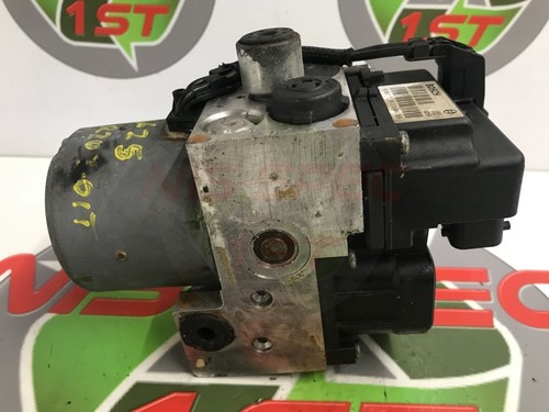 2002 Nissan Terrano R20 ABS Pump/Modulator/Control Unit 2002-2007 476600X801 - Picture 5 of 7