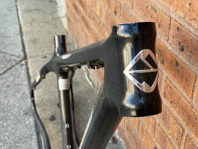 Gary Fisher Genesis 2.0 Carbon Frame Size 17.5