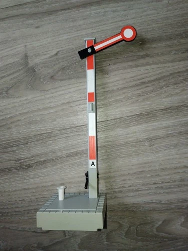 Playmobil 4353 coin - vintage semaphore train