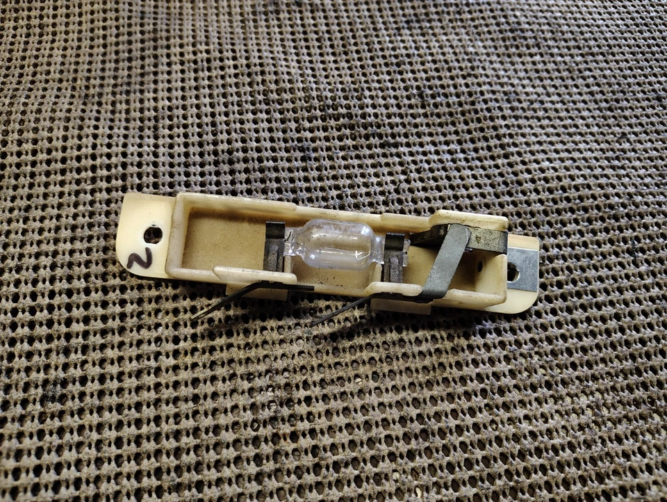 Pontiac Bonneville Catalina G/P 1967 1968 mapa ejecutivo luz de cortesía #2 Foto 4 de 4