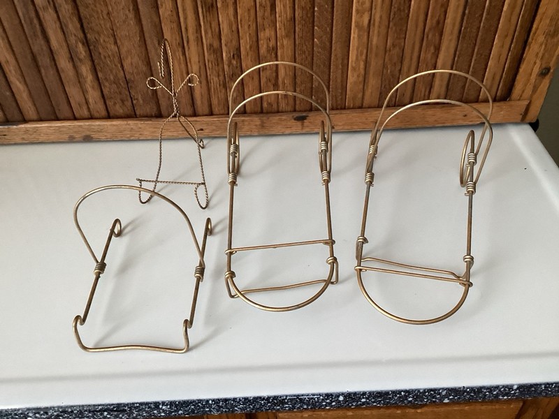 Vintage Gold Metal Brass Easel Displays For Plates Tea Cup & Saucer Or Artwork