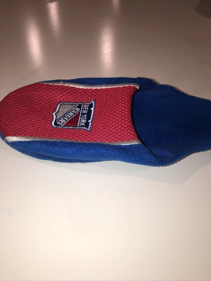 New York Rangers Youth 7/8 Slippers - Image 4 of 4