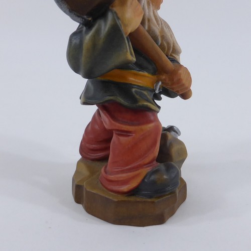 Figura de madera enano coleccionista de minerales talla en madera Oberammergau pintado 10 cm (24) - Imagen 12 de 13