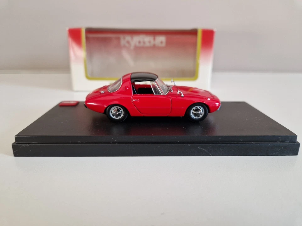 Museo Kyosho 1/43 Toyota Sports S800 - Rojo - 03091R - Imagen 3 de 4