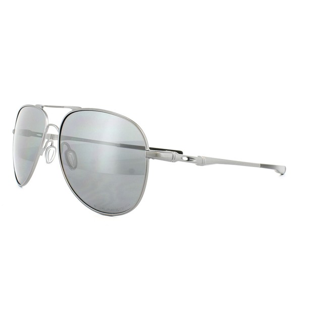 oakley aviator sunglasses