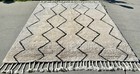 Souk Handmade 8x11' Wool Rug White/Black VG Cond. L.A./CA p/u — photo 4
