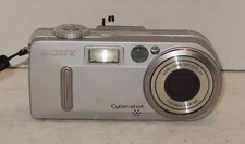 Sony Cyber-shot DSC-P9 4.0MP Digital Camera - Silver Tested Works