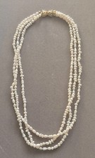 Vintage cultured Pearl triple stranded gold tone clasp necklace