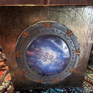 Stargate SG-1 Collector's Edition Complete Series Box Set DVD/Blu-ray