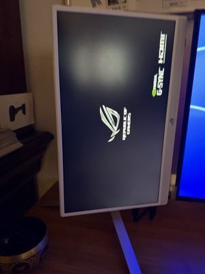 Asus ROG Strix XG16AHP-W 16'' Full HD Portable Gaming Monitor w/ Built-in Battery