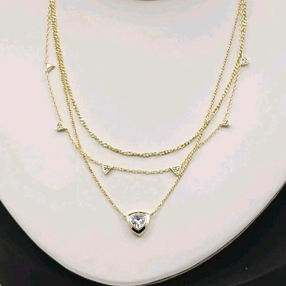 Collar Kendra Scott Arden Multi Hilo Tono Dorado Cristales Blancos Aspecto En Capas  Foto 3 de 4