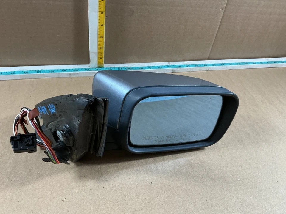 2001-2003 BMW 530i Right Side View Door Mirror 51168203738 OEM - Image 3 of 4