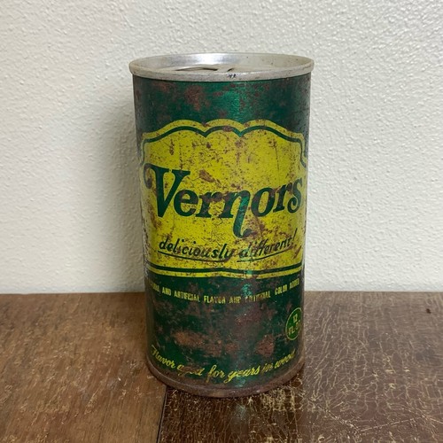 Vernor's ginger ale soda pop 1960s steel can Detroit MI Rusty Empty Unopened