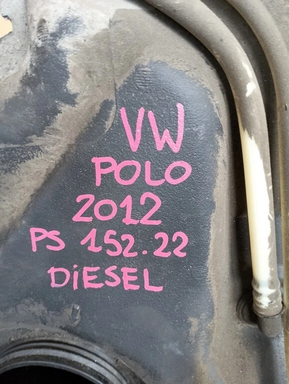 SERBATOIO CARBURANTE DIESEL Volkswagen Polo 5 serie 2012 Foto 3 de 4
