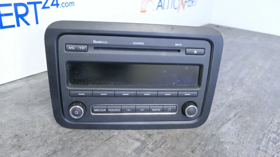 Škoda Fabia 5J Autoradio Radio MP3 5J0035161C - Bild 2 von 4