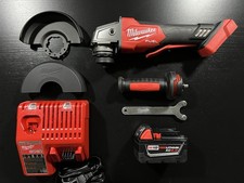 Milwaukee M18 FUEL 18V Lithium-Ion Brushless Cordless 4-1/2 /5 Grinder 2880-20
