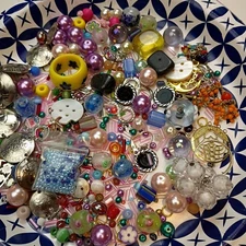 Super Fun Scoop Mix Bead Soup Jewelry Glass Acrylic Fimo Finding Etc..lot 11