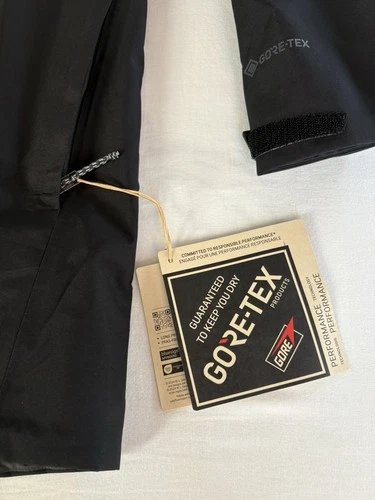 Patagonia Men's Triolet Gortex Jacket NWT - Black Medium -USA SELLER image 4