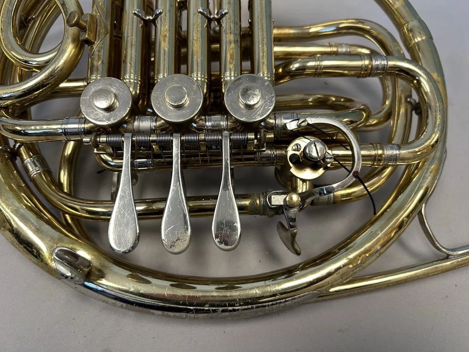 DE COLECCIÓN KING por THE H.N. WHITE CO. DOBLE CUERNO FRANCÉS + PIEZA M + ESTUCHE ORIGINAL Foto 4 de 4