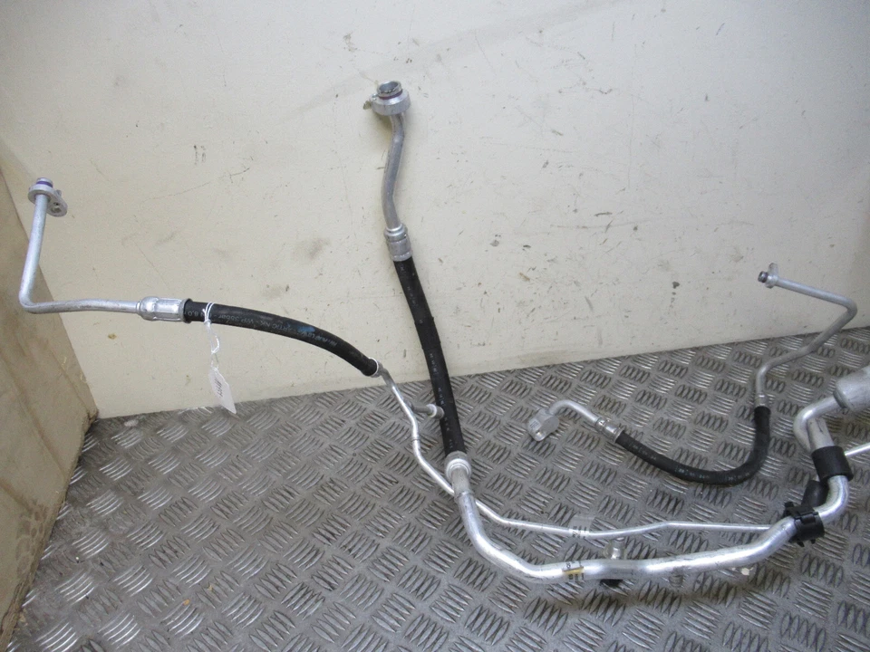 2024 VW TAIGO R-LINE DSG CS 1.0TSI MK1 5DRS HATCH AIRCON PIPES HOSES (3x) *11939 - Image 2 of 4