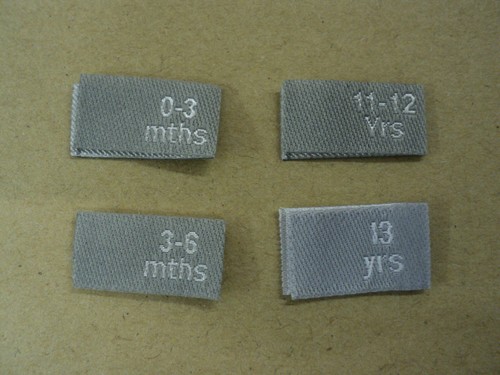 35 woven clothing labels CHILDRENS sizes ages 0 MONTHS UP TO 8 YEARS - Picture 3 of 4