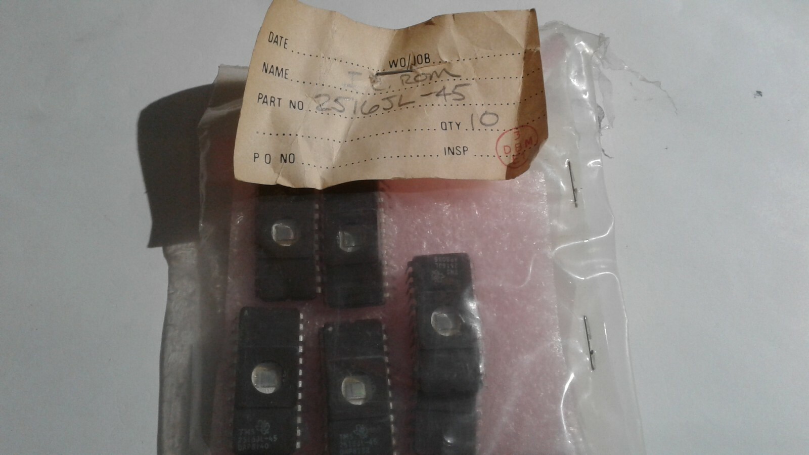 Puce EPROM Texas Instruments TMS2516JL-45 - Neuf De Stock, Pour Réparation/rétro