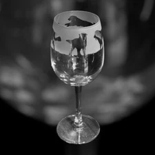 BERNESE MOUNTAIN DOG Frieze Boxed 35cl Crystal Wine Glass