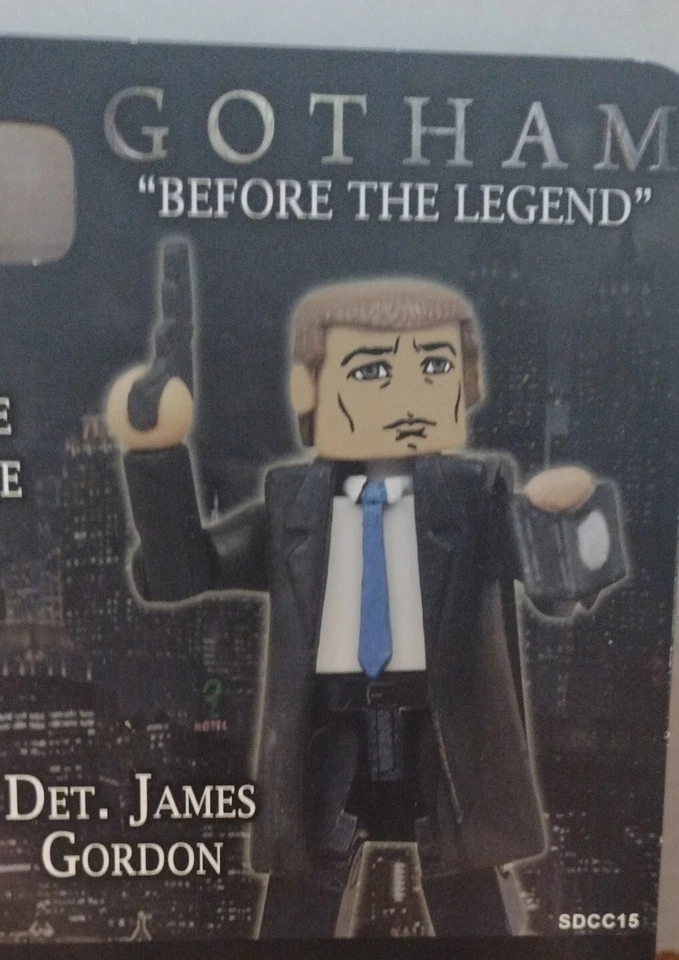 SDCC Mini Mates Batman GOTHAM James Gordon & Bruce Wayne San Diego ComicCon 2015 Foto 4 de 4