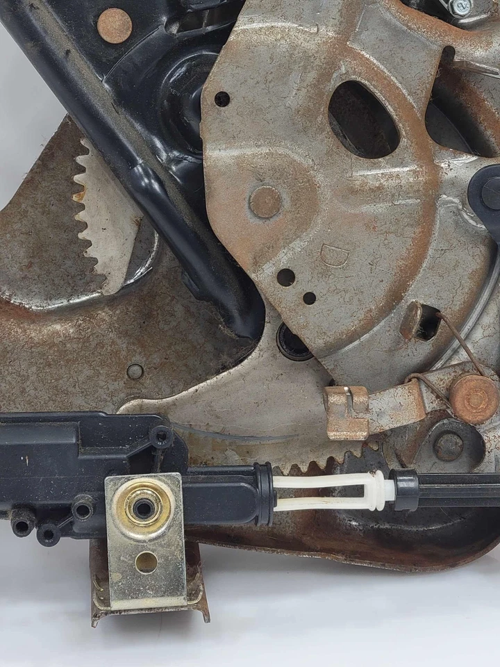 Conjunto de palanca de pedal de freno de estacionamiento Lincoln Navigator 2003-2006 OEM Foto 2 de 4