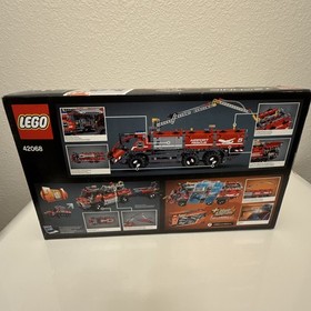 Brand new sealed LEGO TECHNIC Airport Rescue Vehicle (42068) 1094 pcs