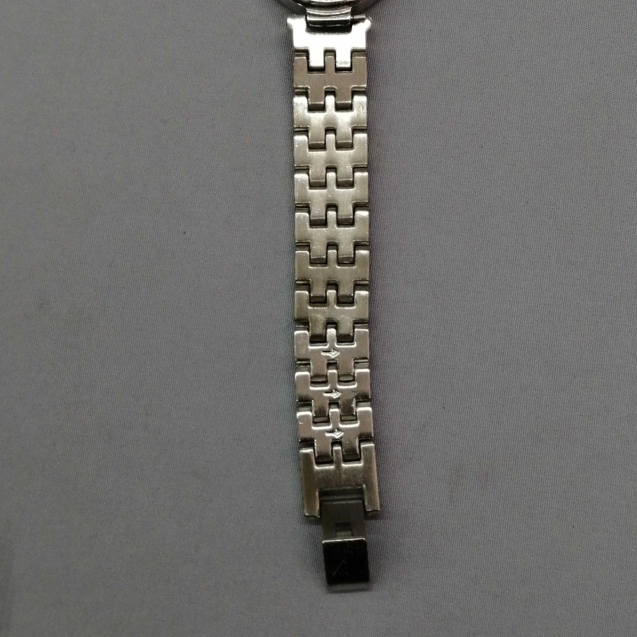 Valentino IVL-9100-1 Quartz Dress Watch for Women Used thumbnail 10