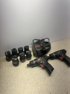 #ad Bosch 12v impacts w 7 batteries $149.98